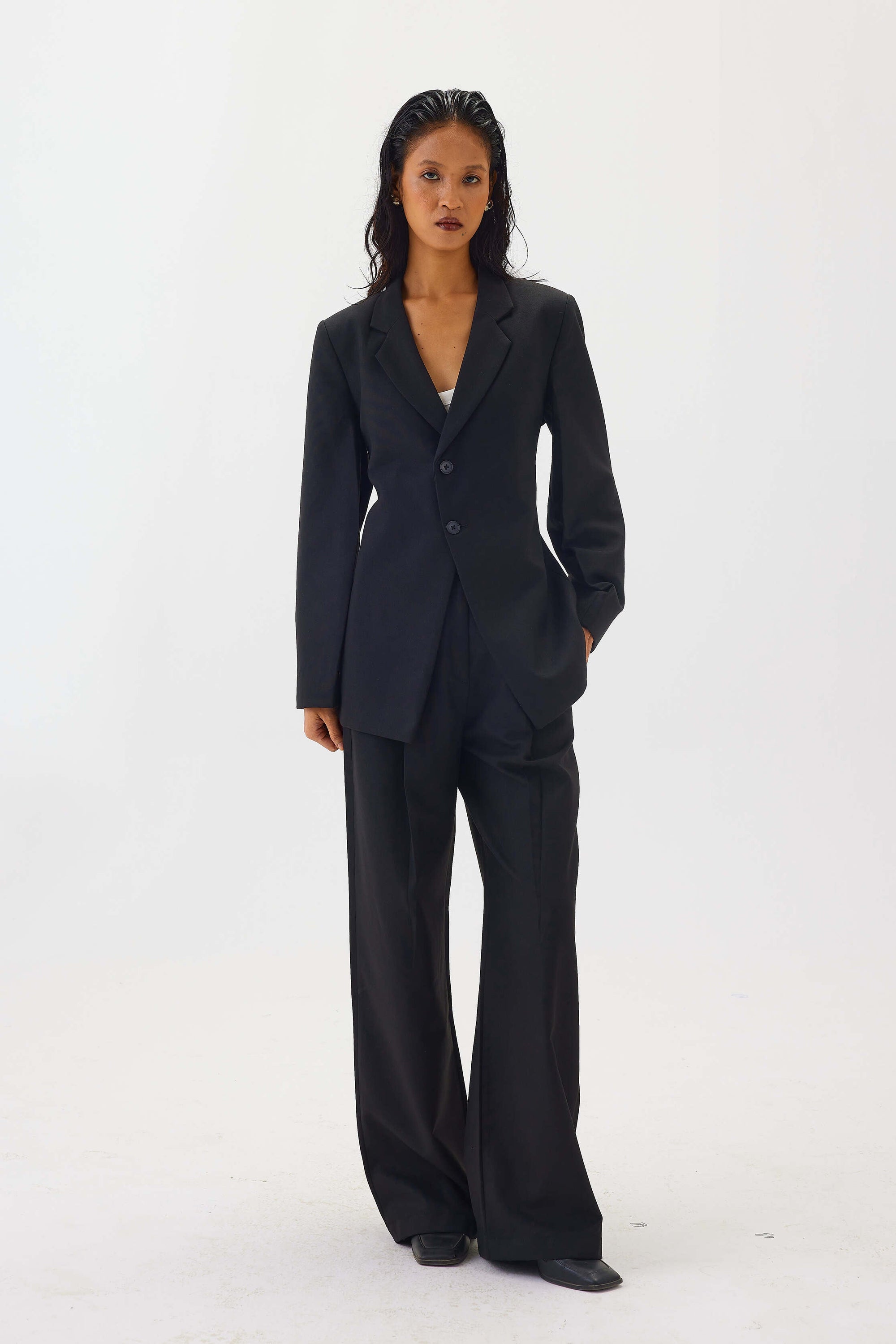 Amira Blazer Black