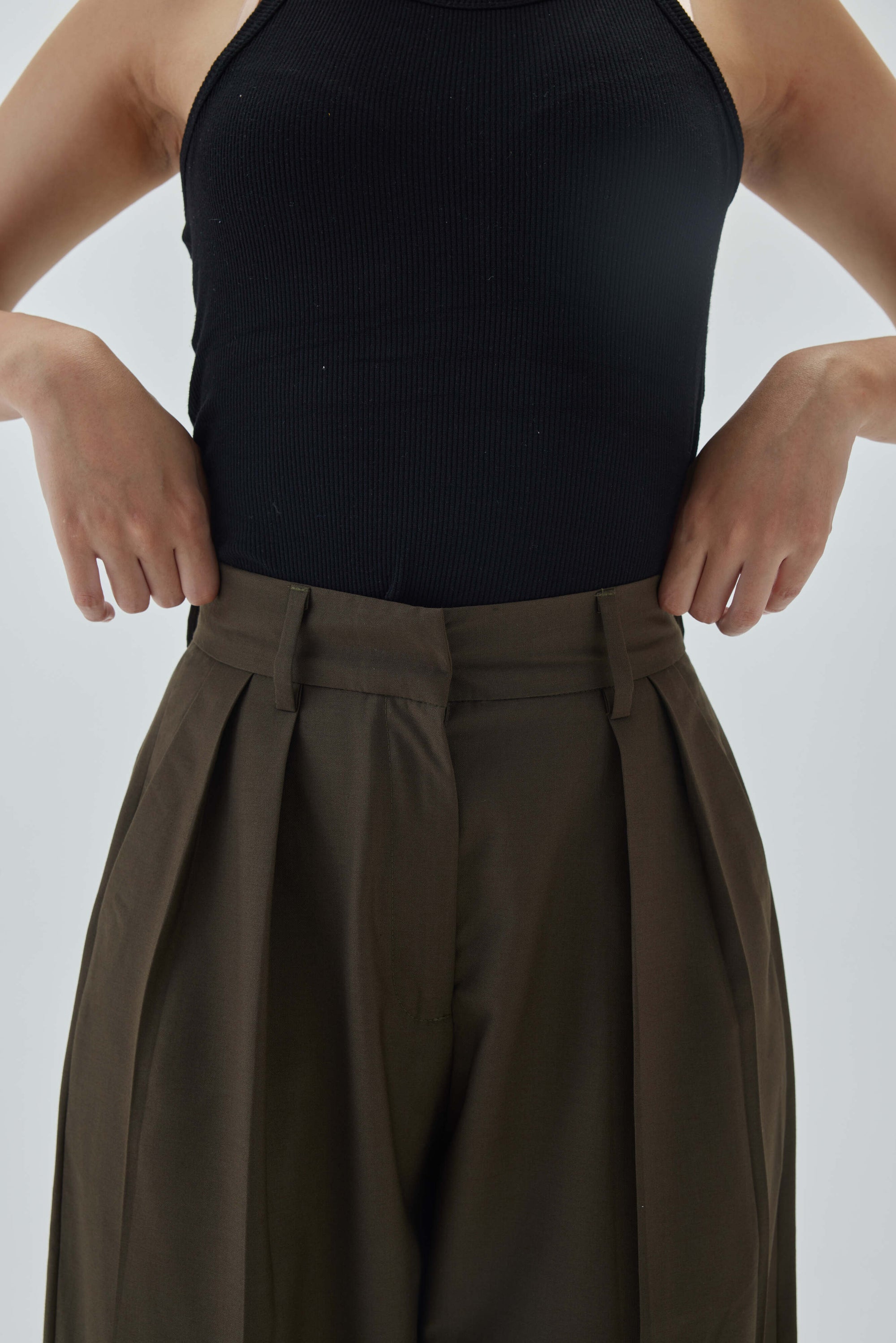 Elio Pants Olive