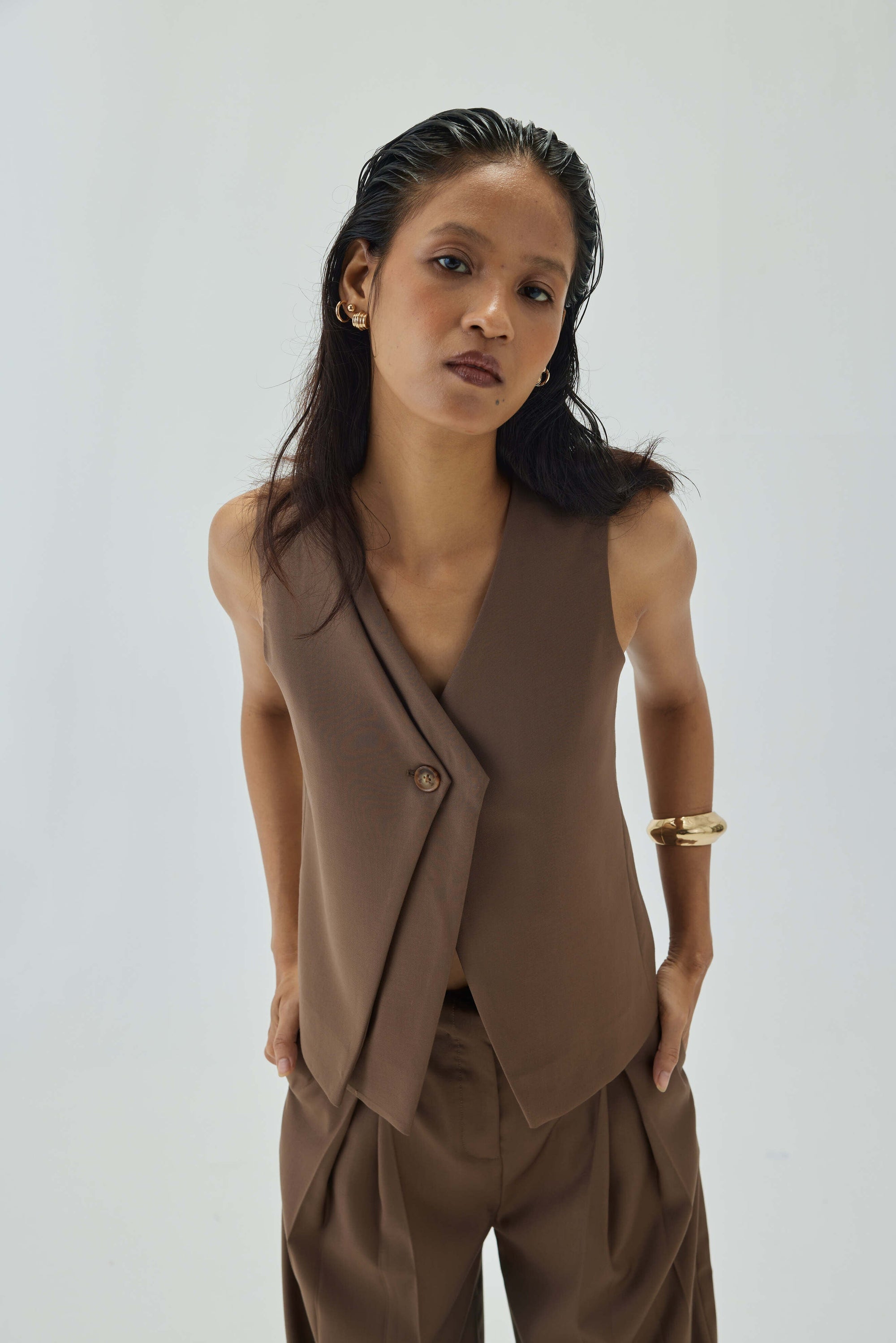 Beuller Waistcoat Brown