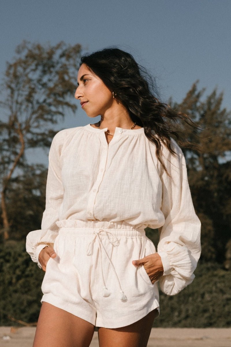 Alina Shorts Cream - Bhoomi