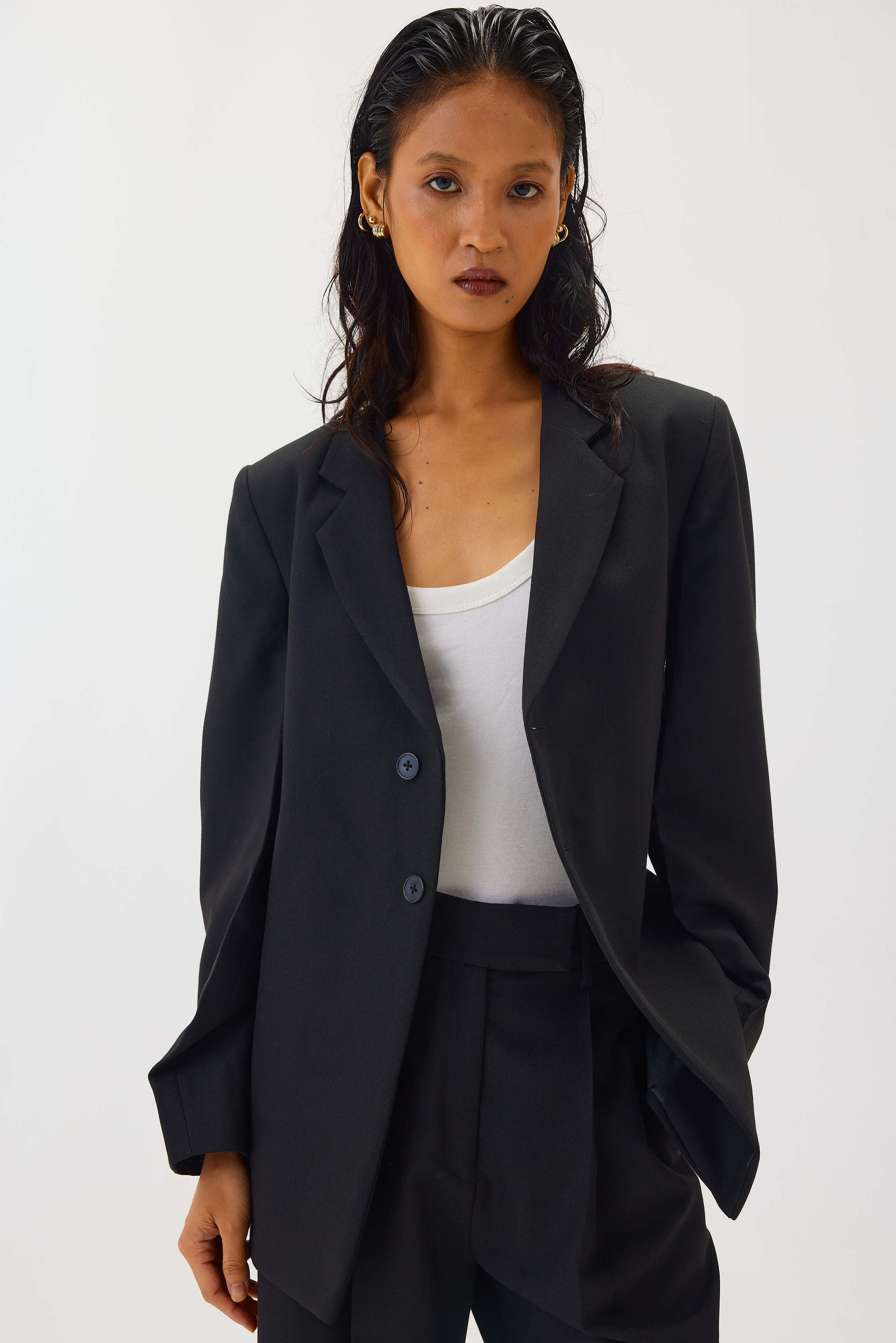 Amira Blazer Black